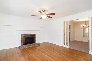 1527 Sherwood Dr, Burlington, NC 27215 - Photo 4