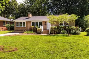 1527 Sherwood Dr, Burlington, NC 27215 - Photo 2