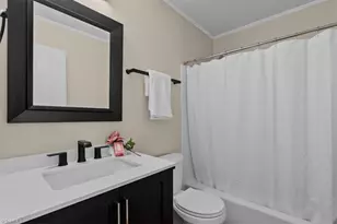 1714 N Hamilton St, High Point, NC 27262 - Photo 22