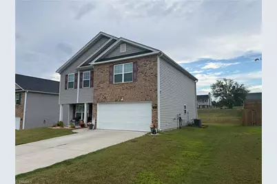 192 Sparrow Lane #7, Lexington, NC 27295 - Photo 2