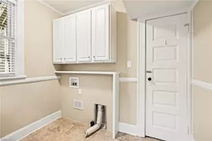 521 Patrick St, Eden, NC 27288 - Photo 12