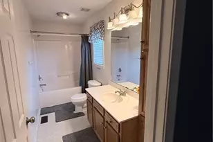 13 Thomasville High Dr, Thomasville, NC 27360 - Photo 18