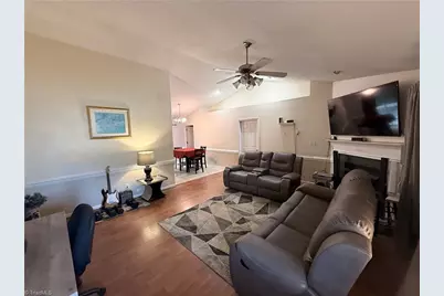 13 Thomasville High Drive, Thomasville, NC 27360 - Photo 10