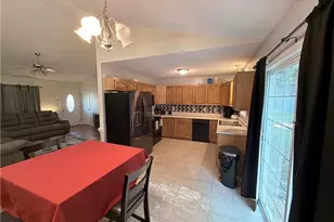13 Thomasville High Dr, Thomasville, NC 27360 - Photo 14