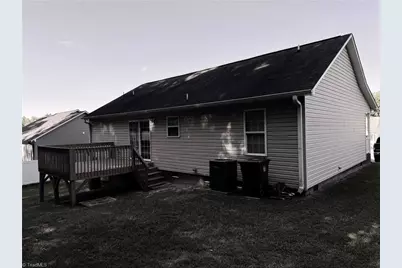13 Thomasville High Drive, Thomasville, NC 27360 - Photo 6