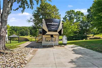 132 Putt Putt Lane, New London, NC 28127 - Photo 4
