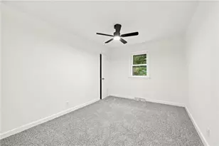 1664 NE 23rd St, Winston-Salem, NC 27105 - Photo 16