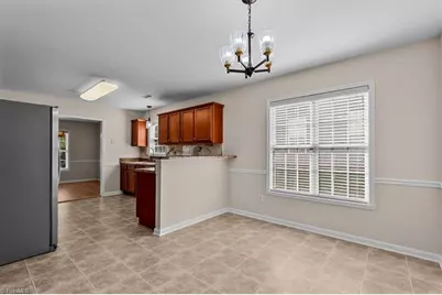 5862 Sunny Ridge Trail, Clemmons, NC 27012 - Photo 10