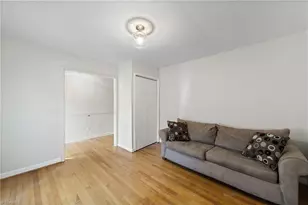 2909 Marlborough Rd, Burlington, NC 27215 - Photo 8