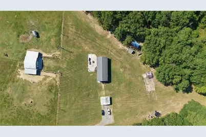 139 Horseshoe Road, Rockingham, NC 28379 - Photo 10