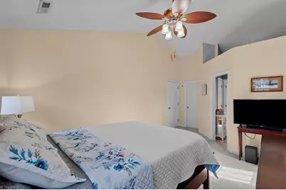 2104 Gate Post Drive, Greensboro, NC 27455 - Photo 32
