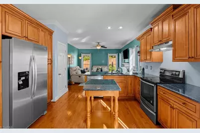 2104 Gate Post Drive, Greensboro, NC 27455 - Photo 14