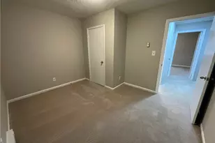 115 Cox Ave, Thomasville, NC 27360 - Photo 2