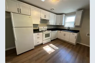 1413 Gracewood Drive, Greensboro, NC 27408 - Photo 6