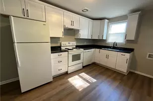 1413 Gracewood Dr, Greensboro, NC 27408 - Photo 6
