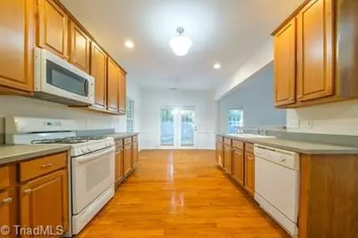 5536 Reynolda Road, Winston-Salem, NC 27106 - Photo 10