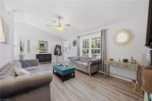 130 Garden St, Thomasville, NC 27360 - Photo 8