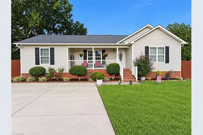 130 Garden Street, Thomasville, NC 27360 - Photo 1
