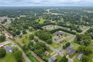 318 W Dalton Rd, King, NC 27021 - Photo 34