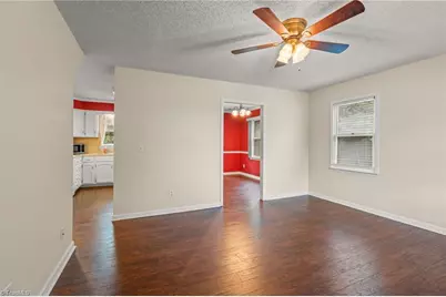 318 W Dalton Road, King, NC 27021 - Photo 6