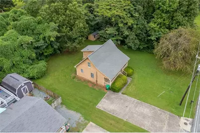 318 W Dalton Road, King, NC 27021 - Photo 30