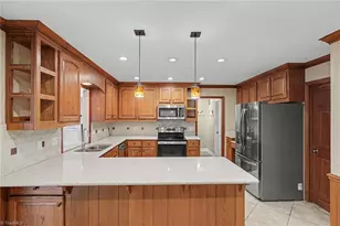 1801 Dantzler Dr, High Point, NC 27265 - Photo 10