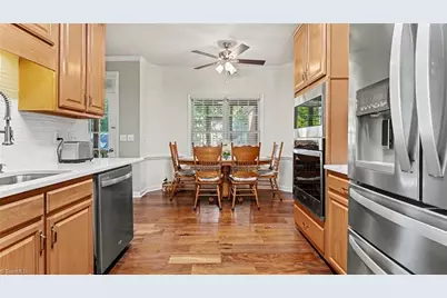 120 Cotswold Lane, King, NC 27021 - Photo 4