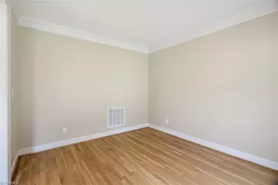 814 Troublesome Creek Drive, Greensboro, NC 27455 - Photo 6