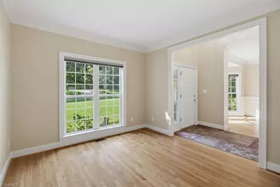 814 Troublesome Creek Drive, Greensboro, NC 27455 - Photo 8