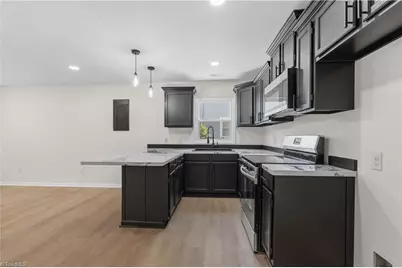 1310 Marne Street, Winston-Salem, NC 27107 - Photo 10