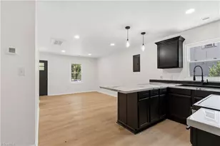 1310 Marne St, Winston-Salem, NC 27107 - Photo 12