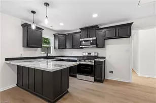 1310 Marne St, Winston-Salem, NC 27107 - Photo 6