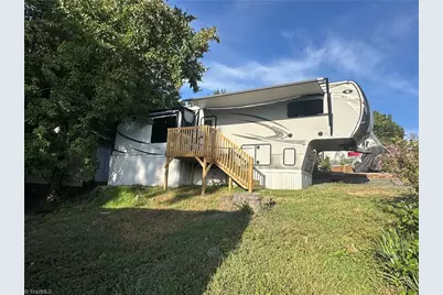 122 Eagle Drive, New London, NC 28127 - Photo 1