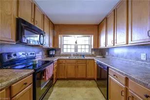 5209 Ventura Dr, Greensboro, NC 27406 - Photo 10