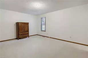 5720 Birchdale Dr, Winston-Salem, NC 27106 - Photo 14