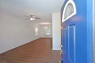 3437 Littlefield Wy, Greensboro, NC 27405 - Photo 2