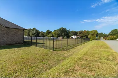 252 Rosewood Drive, Winston-Salem, NC 27127 - Photo 34