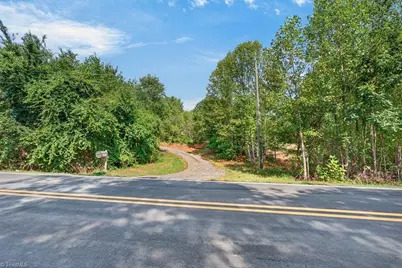 1641 Dodgetown Road, Walnut Cove, NC 27052 - Photo 22