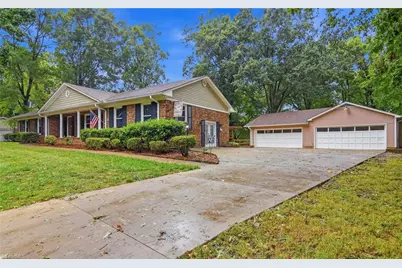 5806 Carriage Lane, Greensboro, NC 27410 - Photo 2