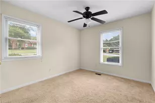 116 Cheltenham Dr, Winston-Salem, NC 27103 - Photo 10