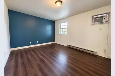 235 Corona Street #303, Winston-Salem, NC 27103 - Photo 8