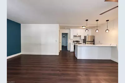 235 Corona Street #303, Winston-Salem, NC 27103 - Photo 2
