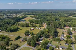 1429 Oak Ridge Rd, Kernersville, NC 27284 - Photo 48