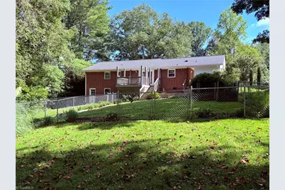 802 Woodland Boulevard, Wilkesboro, NC 28697 - Photo 28