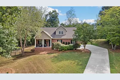 822 Montgomery Court, Walnut Cove, NC 27052 - Photo 1