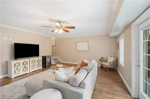 822 Montgomery Ct, Walnut Cove, NC 27052 - Photo 22