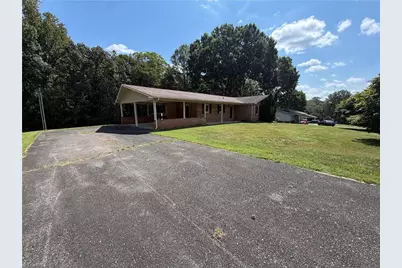 291 Michael Drive, Dobson, NC 27017 - Photo 2