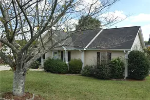 4221 Salem Landing Ct, Winston-Salem, NC 27101 - Photo 2