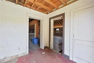 1326 N Main St, Winston-Salem, NC 27105 - Photo 6