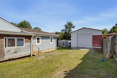 3910 Fairall Drive, Greensboro, NC 27401 - Photo 20